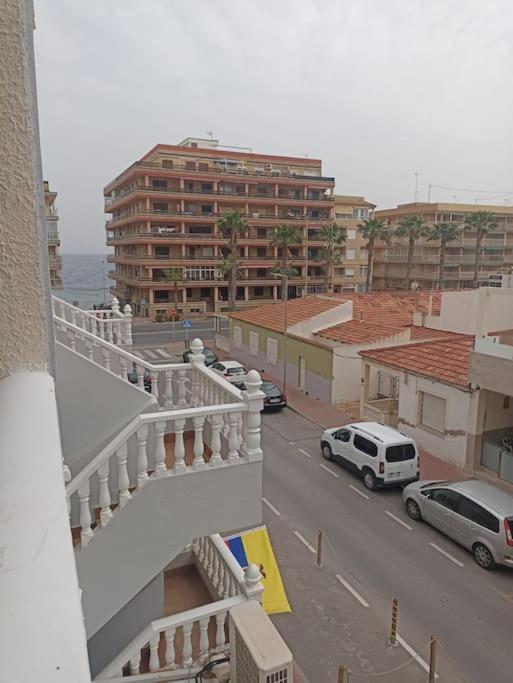 Precioso Piso En Frente Del Mar Apartment Torrevieja Luaran gambar